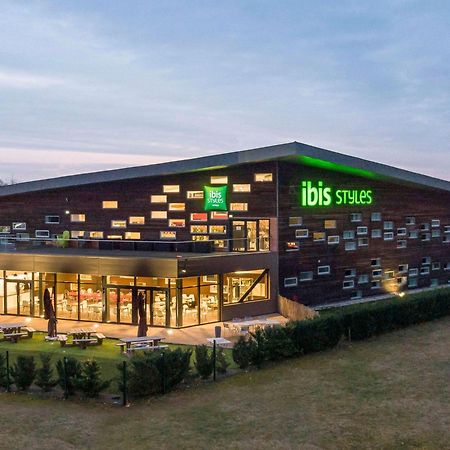 Ibis Styles Le Mans Sud Mulsanne Hotel Exterior photo