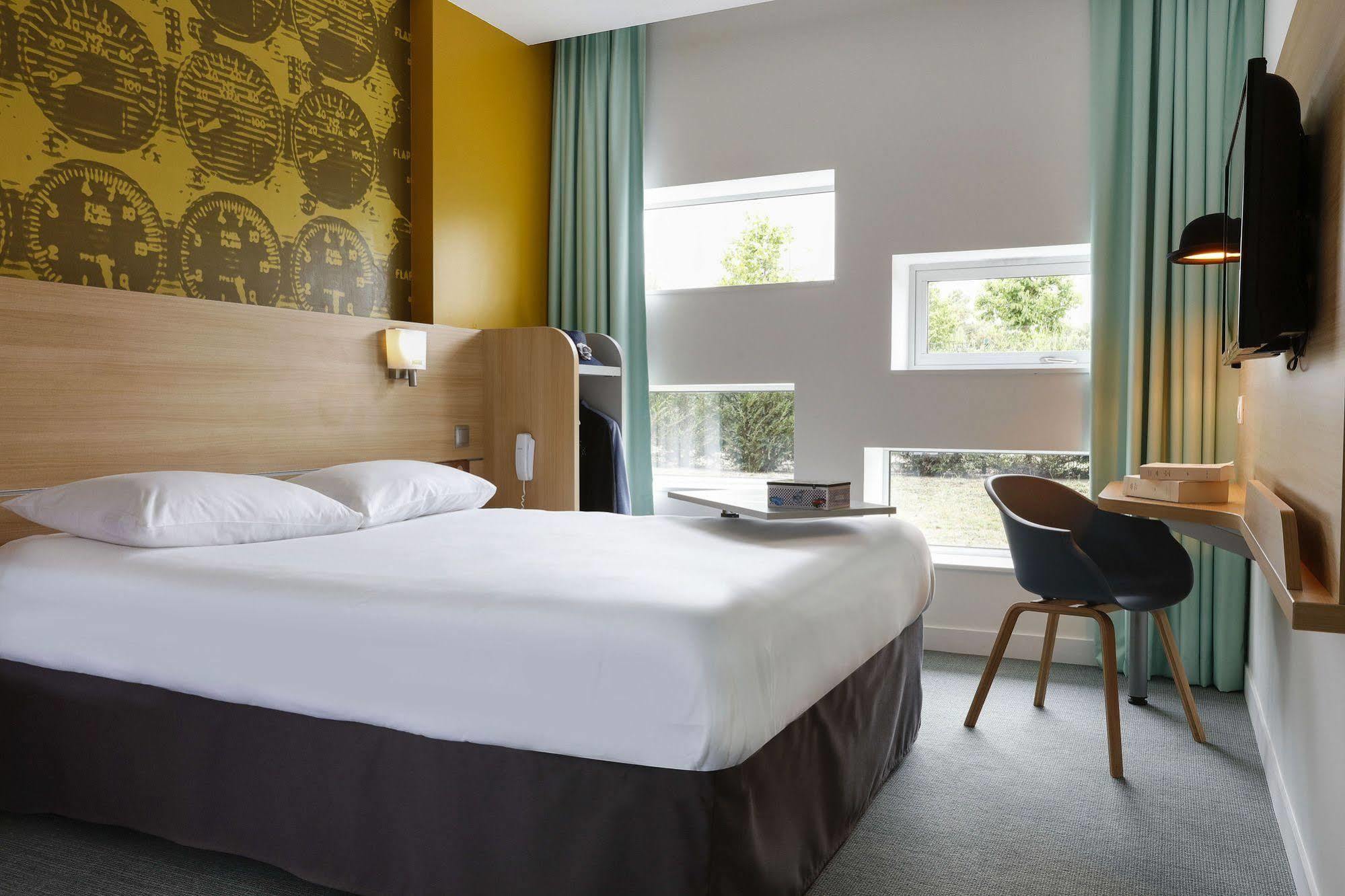 Ibis Styles Le Mans Sud Mulsanne Hotel Exterior photo