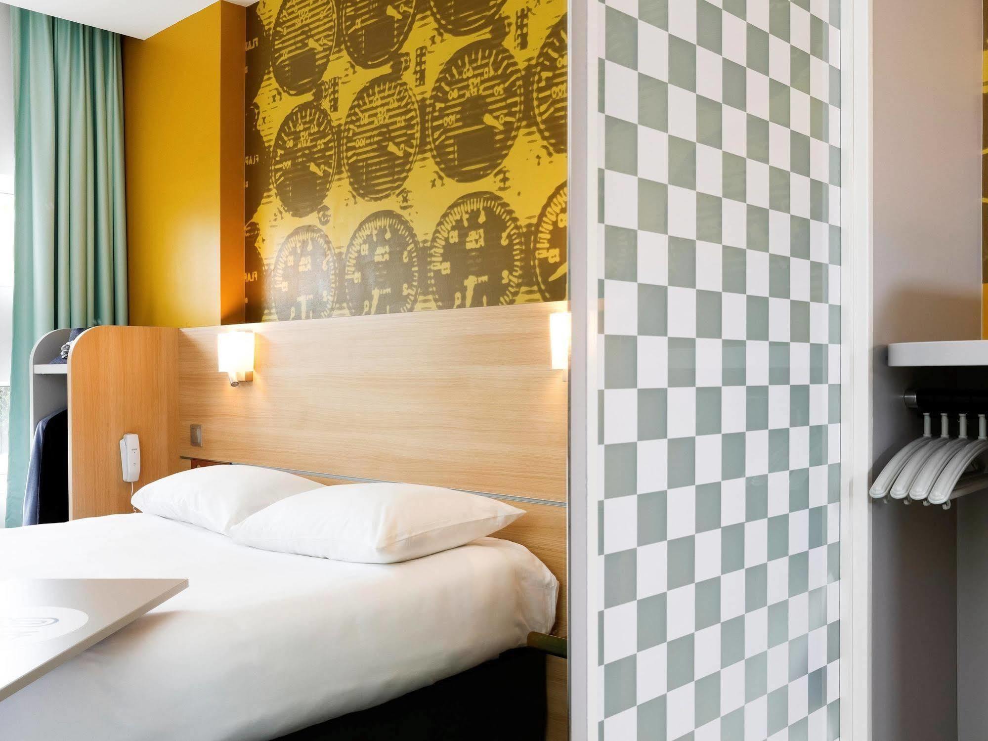 Ibis Styles Le Mans Sud Mulsanne Hotel Exterior photo