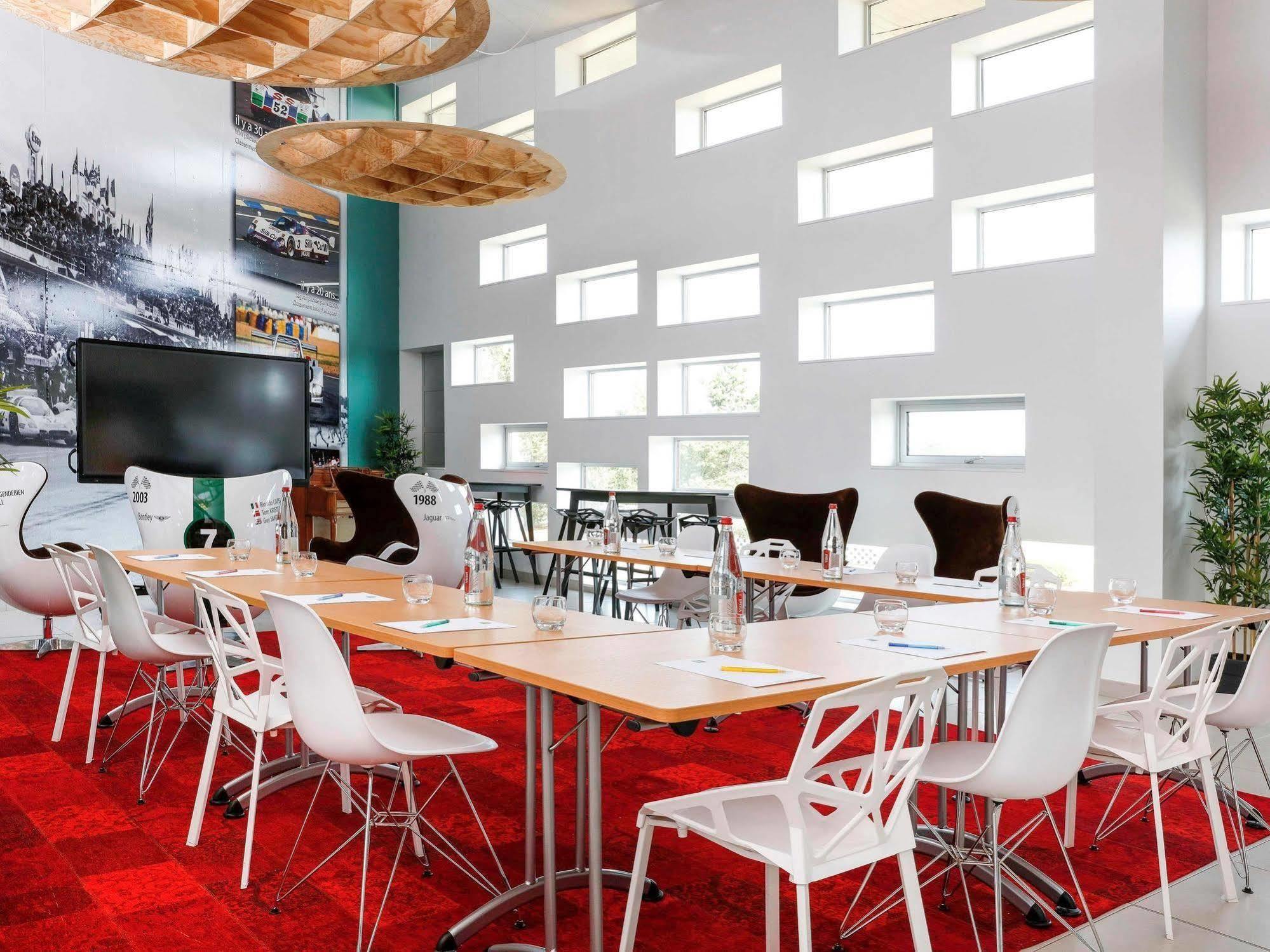 Ibis Styles Le Mans Sud Mulsanne Hotel Exterior photo